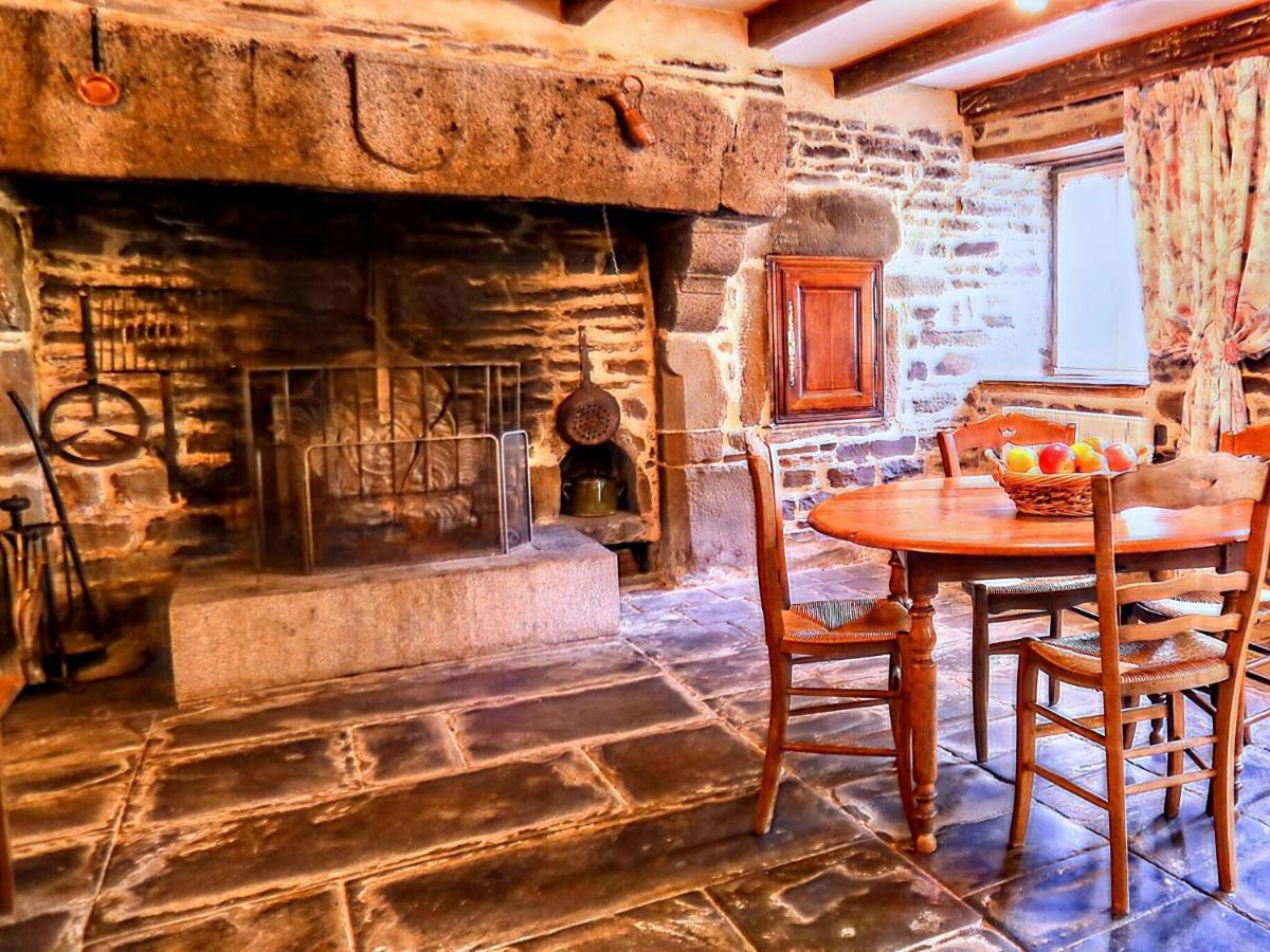 Holiday Home Close To Normandy Montaigu-les-Bois 外观 照片