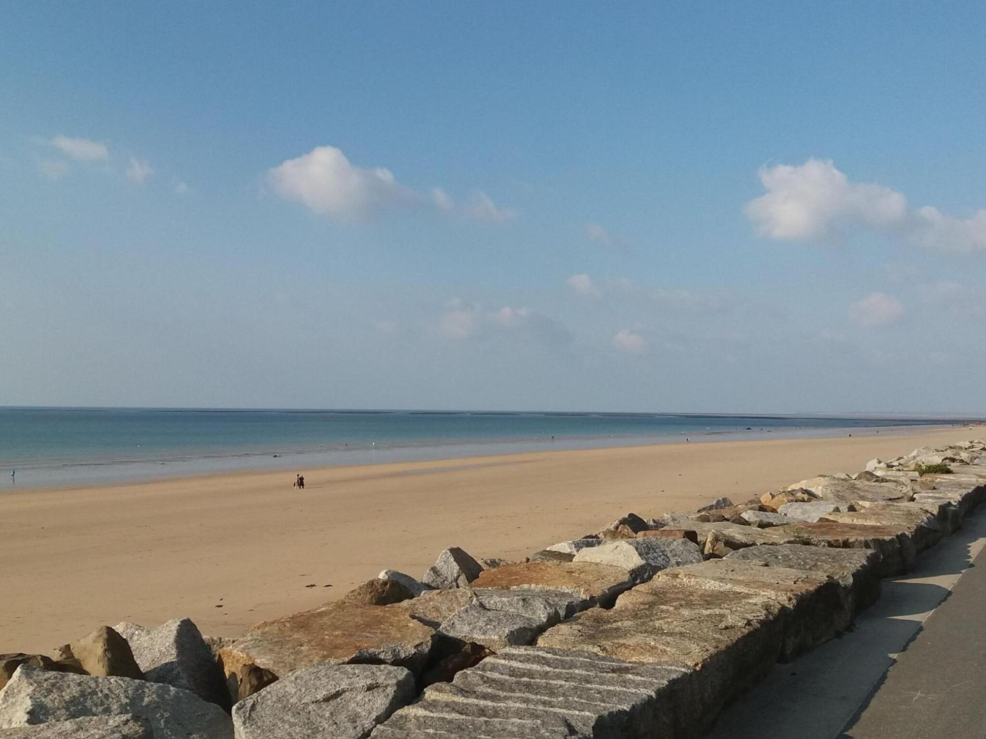 Holiday Home Close To Normandy Montaigu-les-Bois 外观 照片